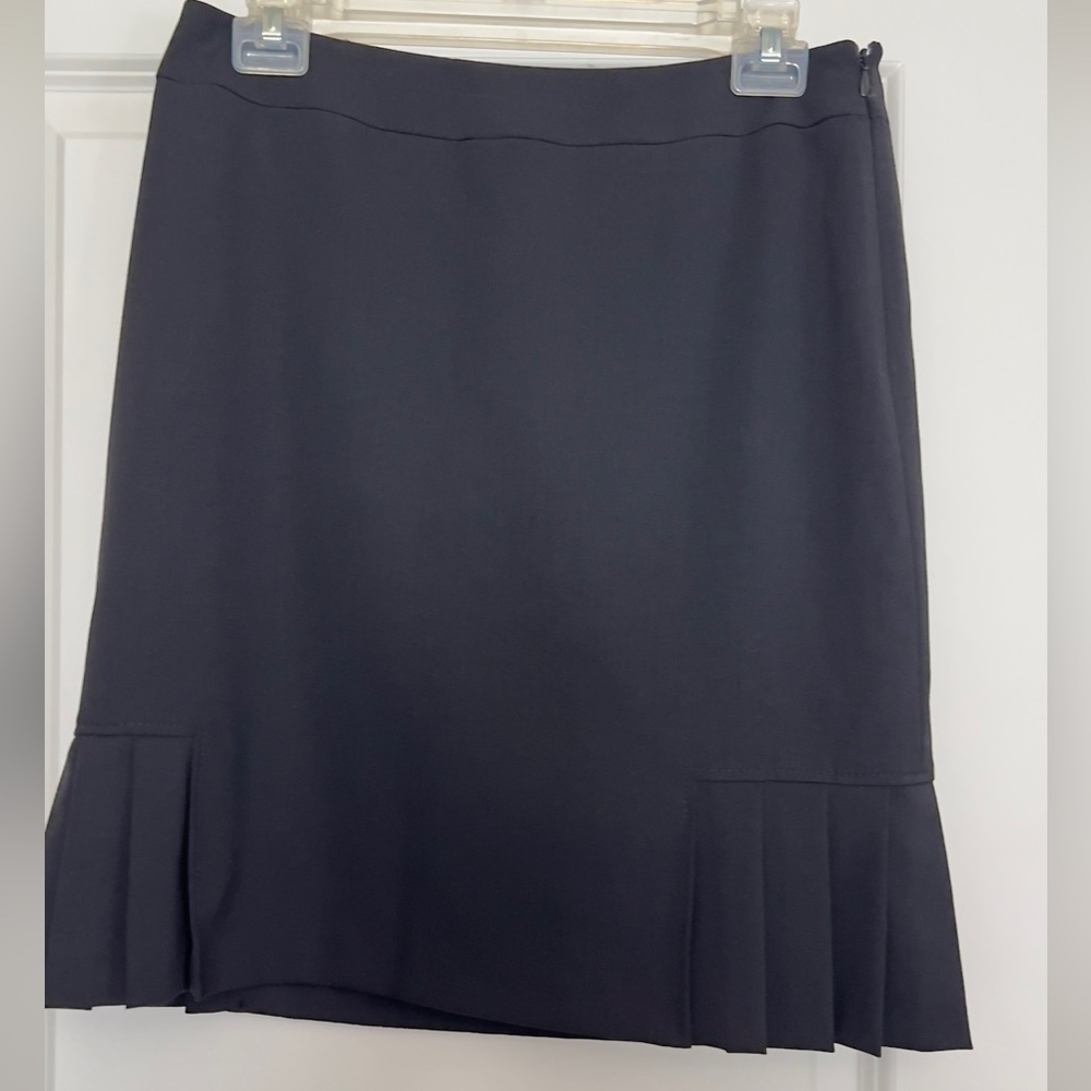 Tahari Black Career Minimalist Pencil Skirt with Pleats Women’s 6P